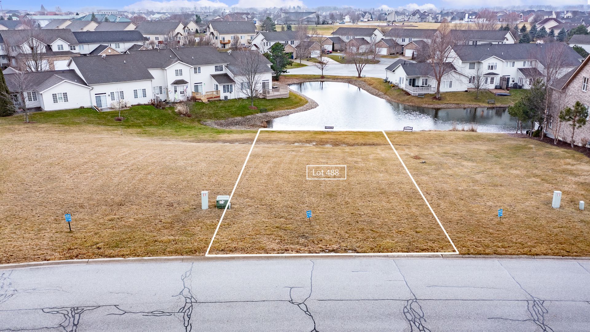 10460 Doubletree Drive S — Winfield, IN 46307
