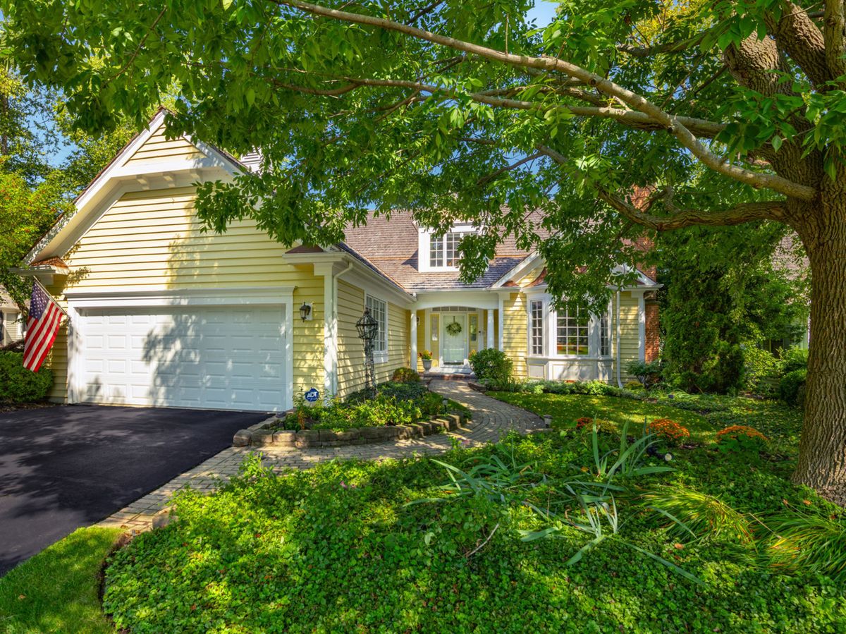 289 South Shore Lane, Lake Forest, IL 60045