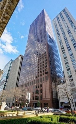 161 E Chicago Avenue #34F — Chicago, IL 60611