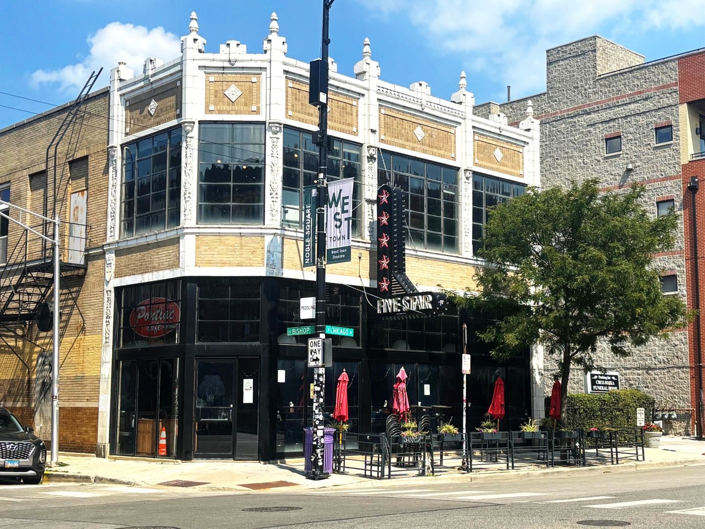 1422-1424 W Chicago Avenue — Chicago, IL 60642