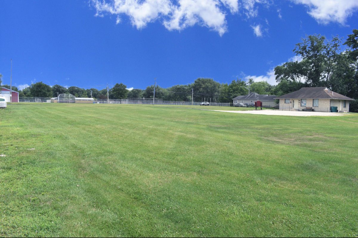 281 Main Street, Seneca, IL 61360