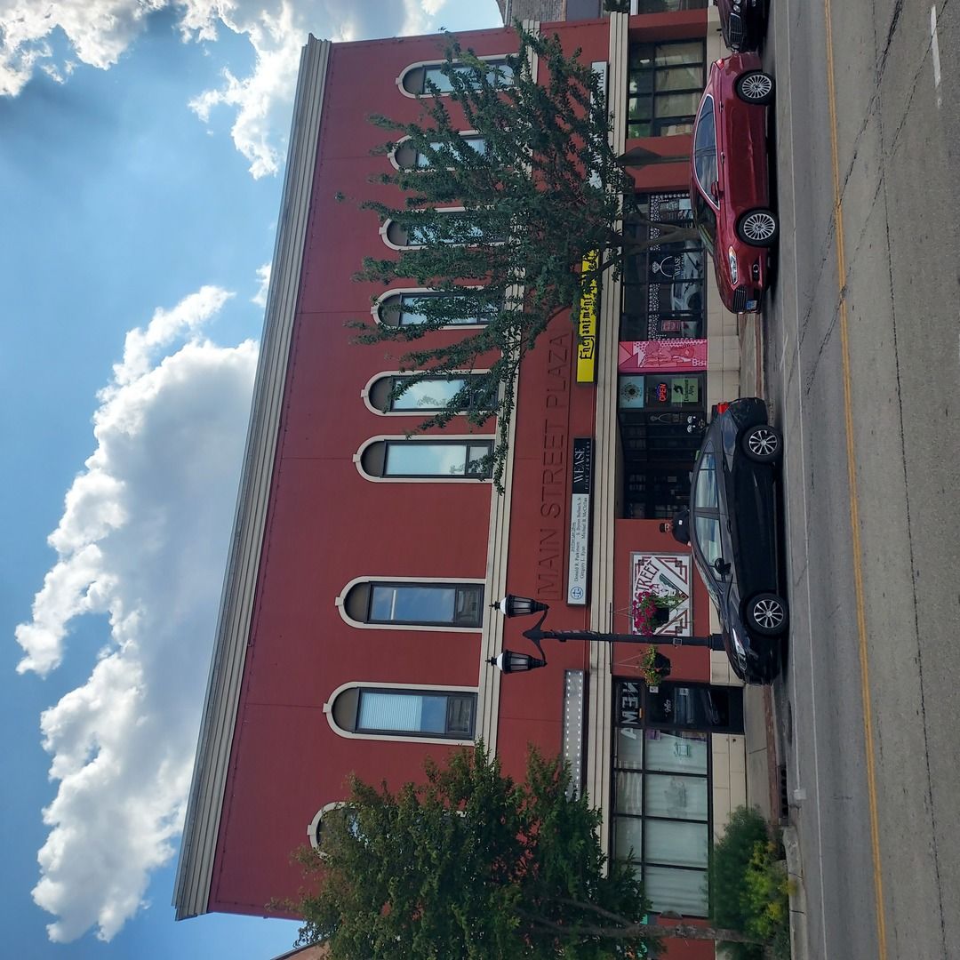 123 West Main — Urbana, IL 61801