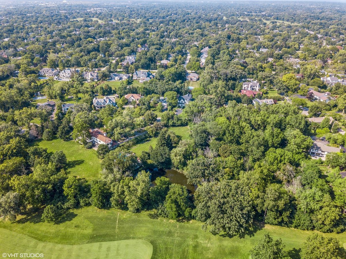 1121 Longvalley Road, Glenview, IL 60025