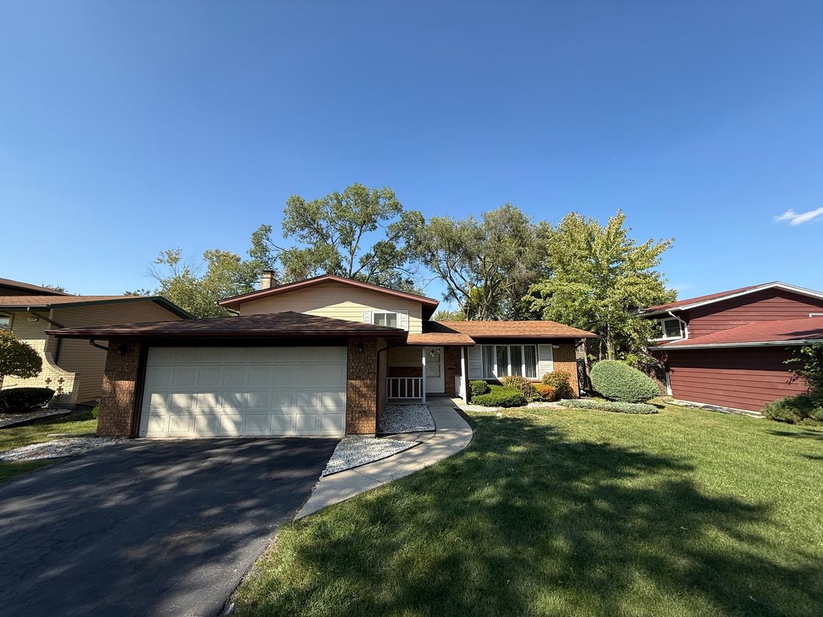 5208 Keith Drive, Richton Park, IL 60471