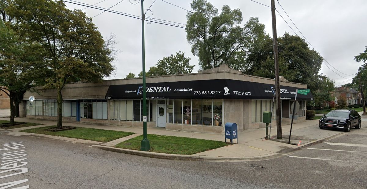 5127 Devon Avenue, Chicago, IL 60646