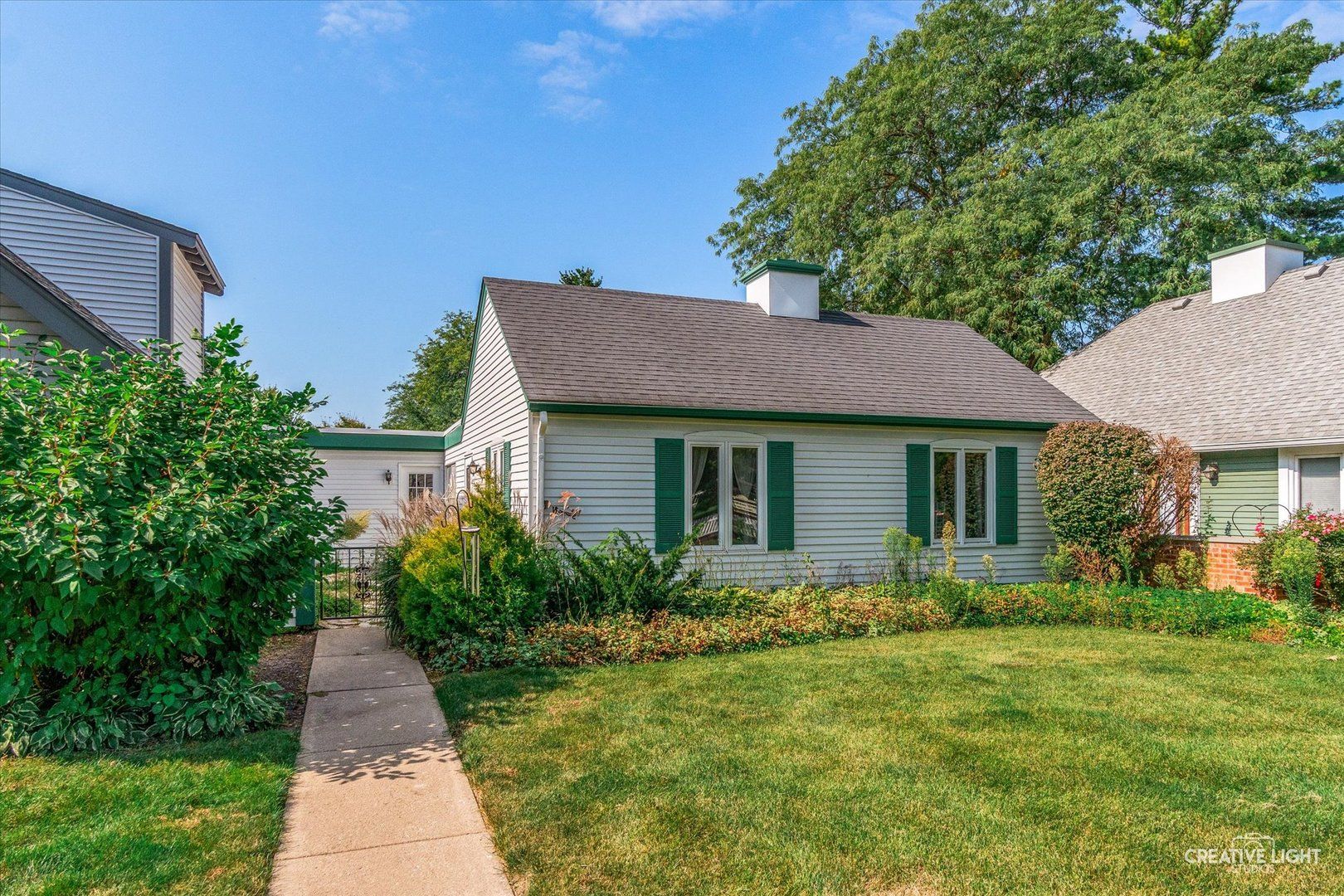 117 Boulder Hill Pass #117 — Montgomery, IL 60538