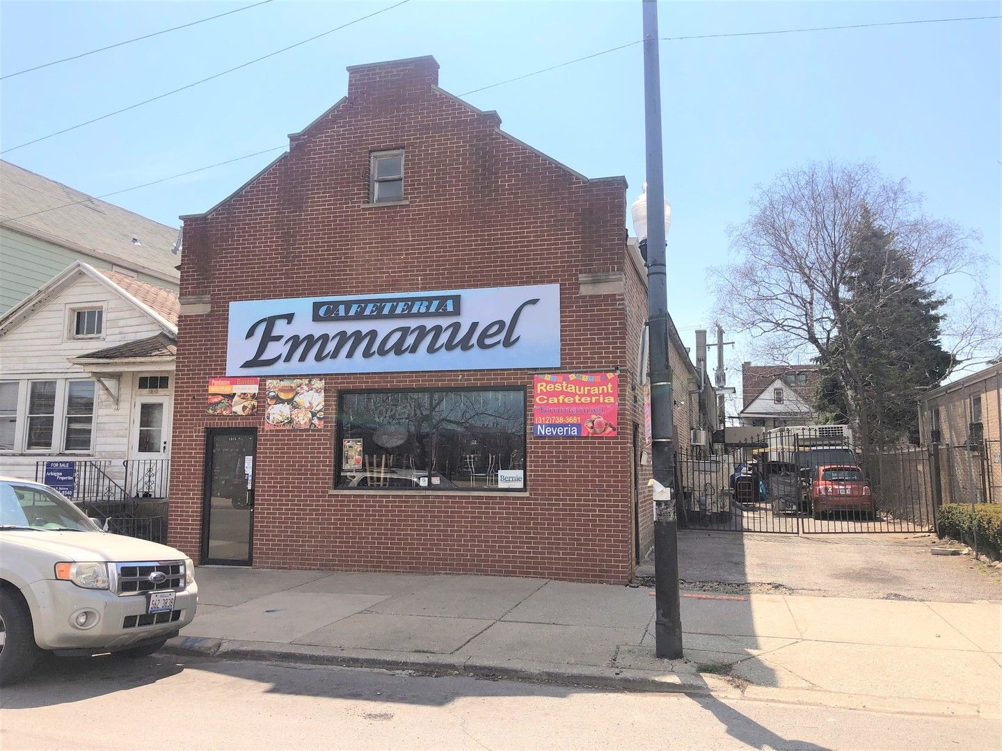 1915 W 19th Street — Chicago, IL 60608