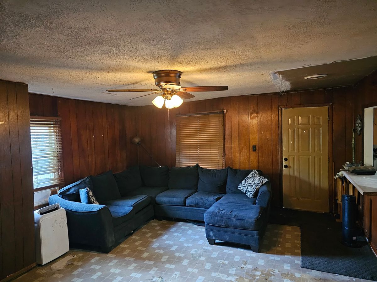 1406 E 15th Place, Ford Heights, IL 60411