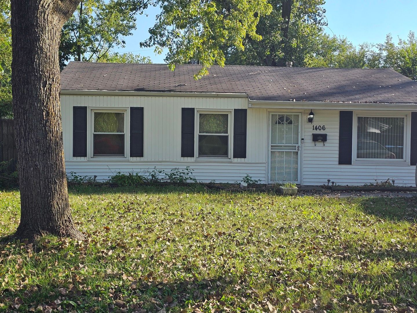 1406 E 15th Place — Ford Heights, IL 60411