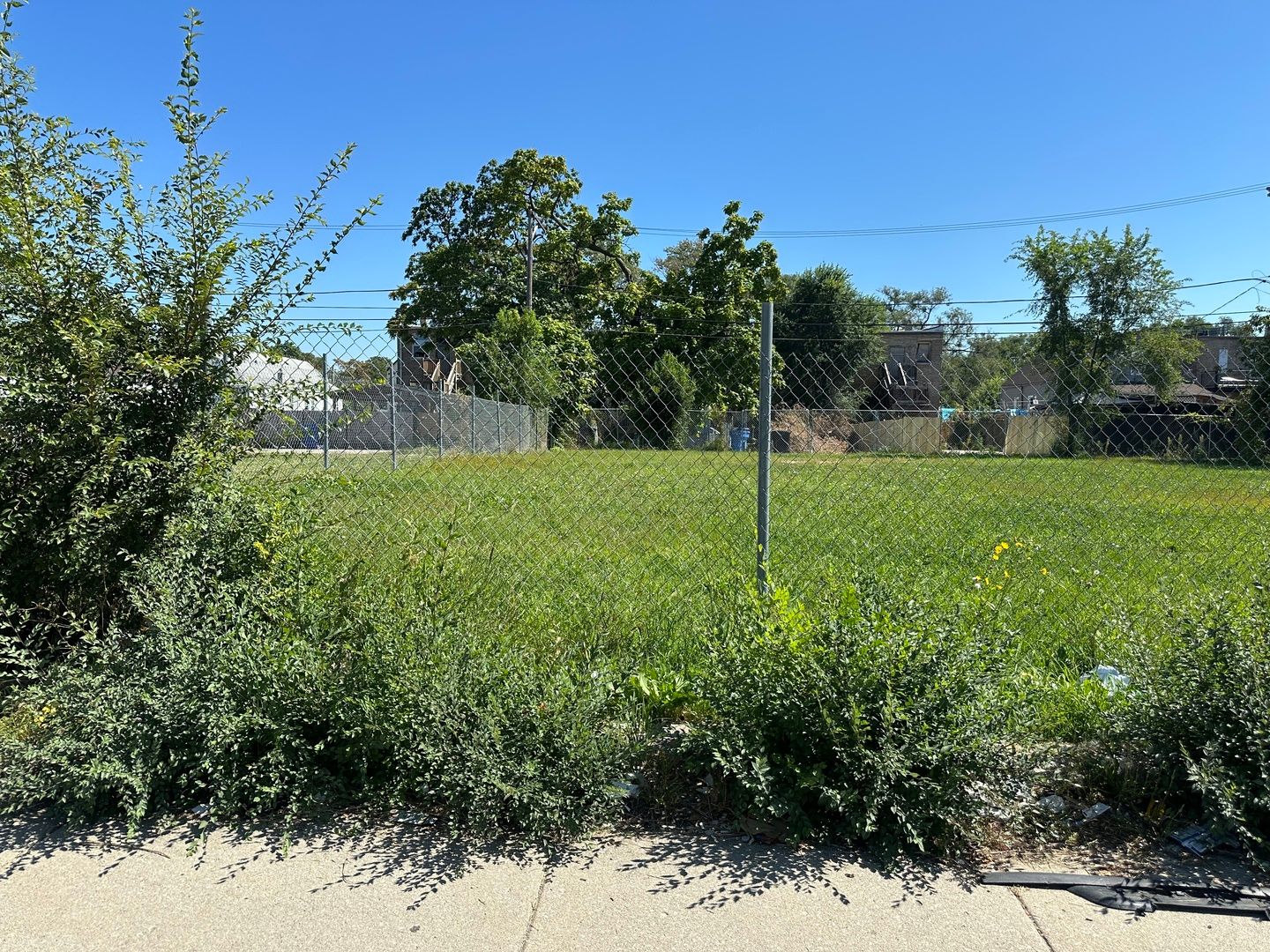 6819 S Ashland Avenue — Chicago, IL 60636