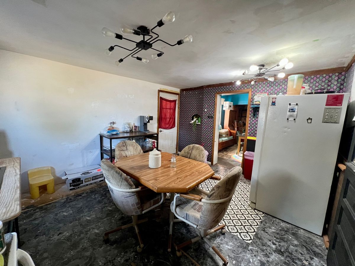 514 W Harrison Street, Villa Grove, IL 61956