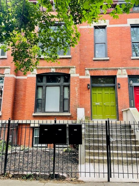 706 Claremont Avenue — Chicago, IL 60612