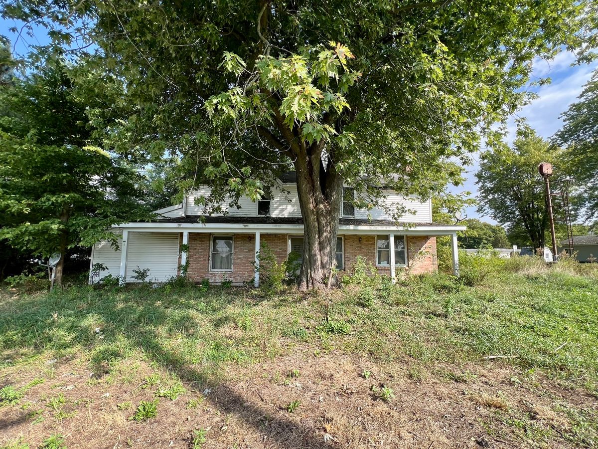 215 Main Street, Sheldon, IL 60966