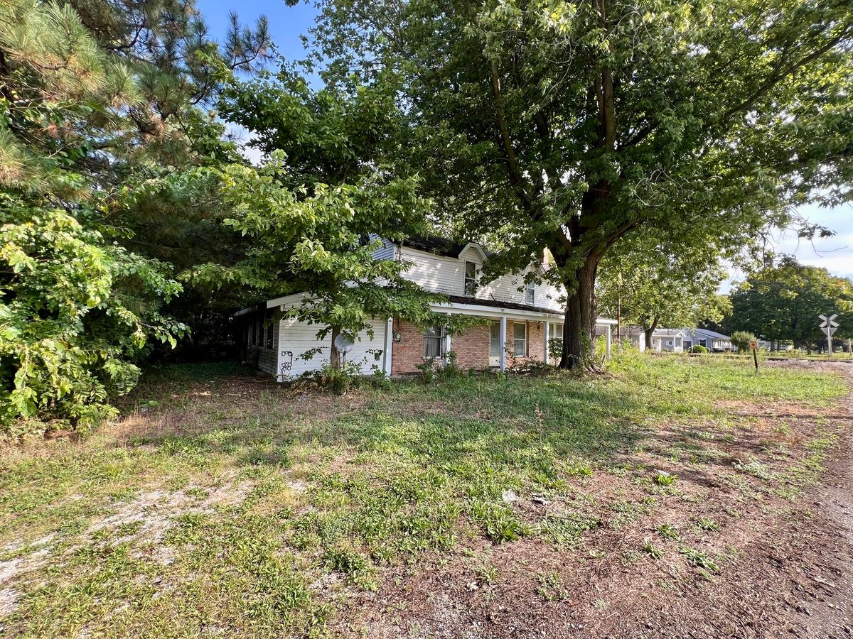 215 Main Street, Sheldon, IL 60966