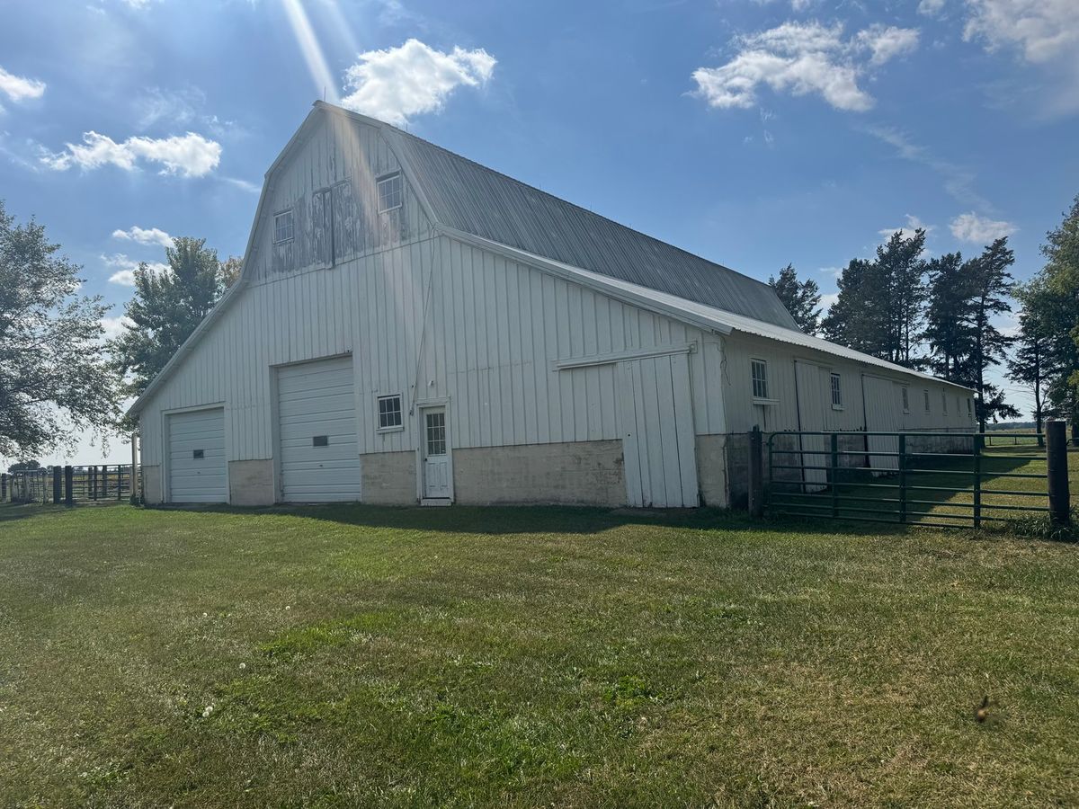 568 Chamberlain Road, Esmond, IL 60129