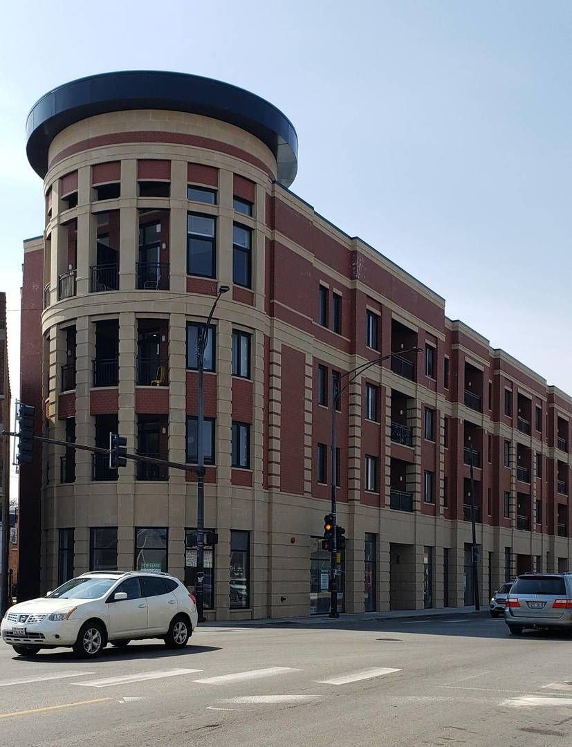 2823 Belmont Avenue, Chicago, IL 60618