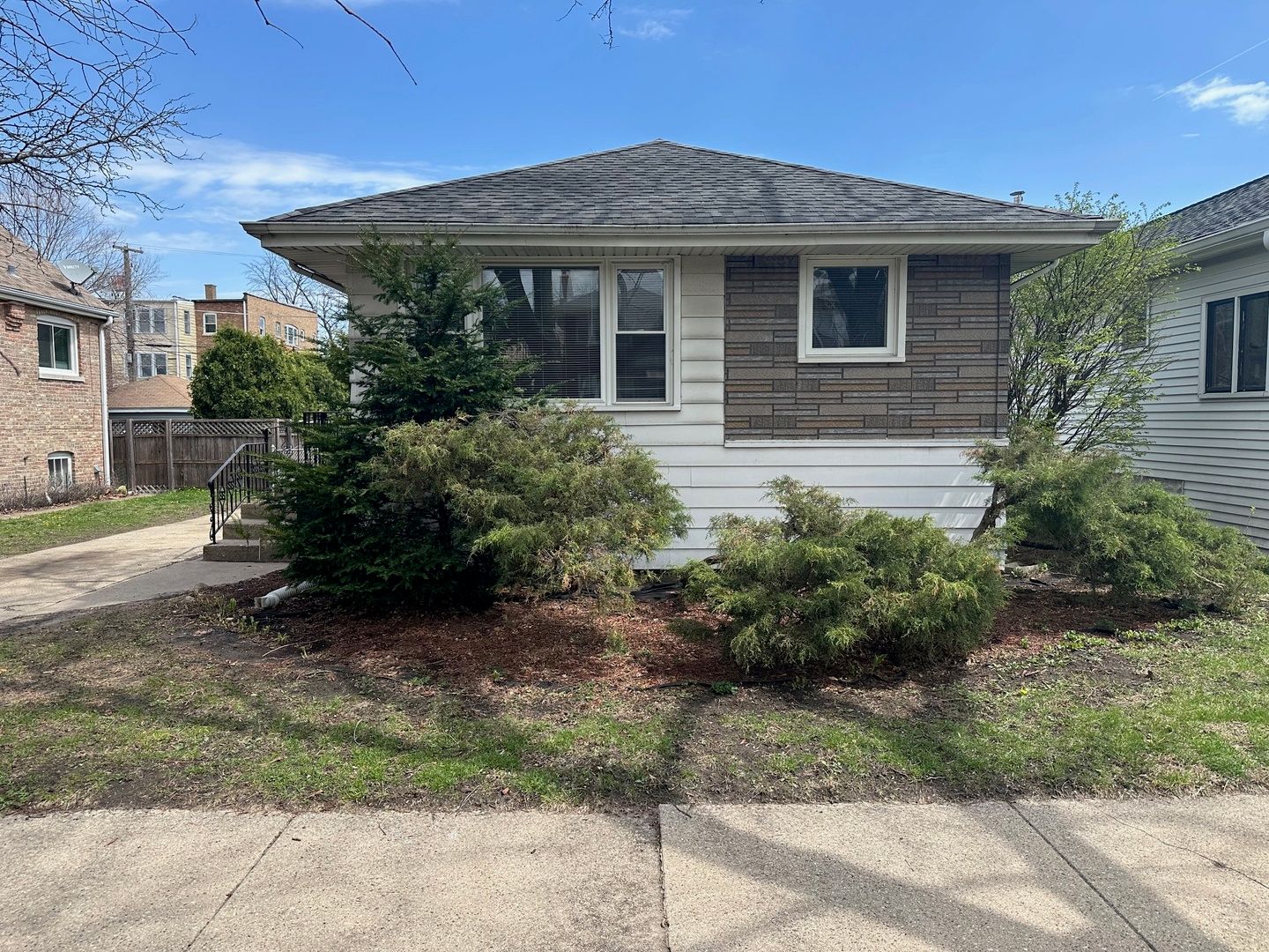 3729 Grove Avenue — Berwyn, IL 60402