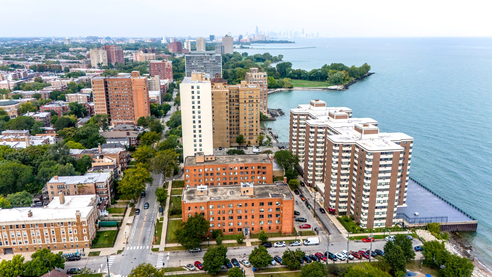 7363 S South Shore Drive #409 — Chicago, IL 60649
