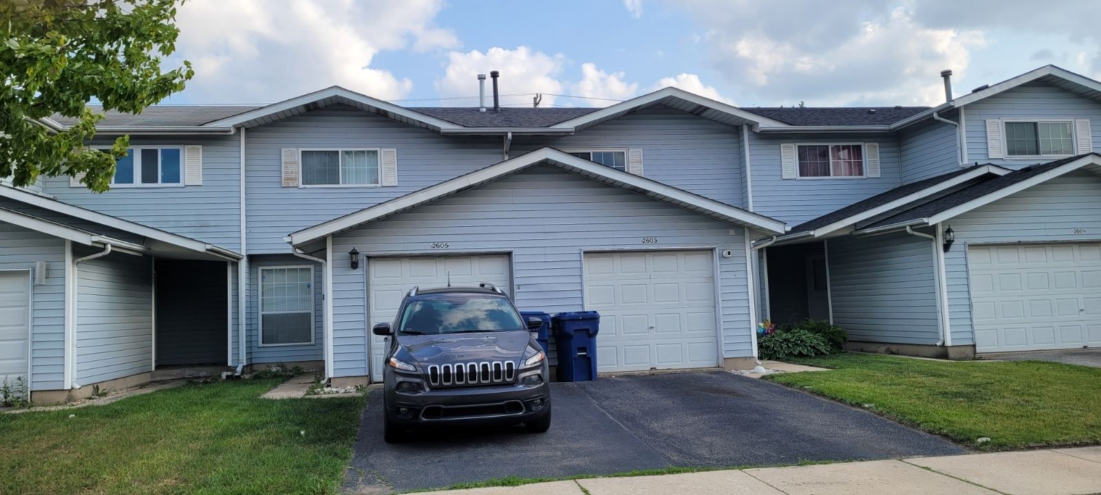 2605 Martha Place — Burnham, IL 60633