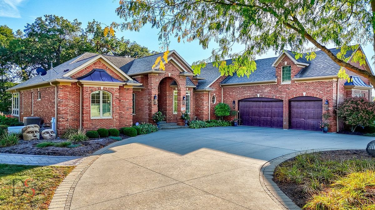 2951 1489th Road, Ottawa, IL 61350