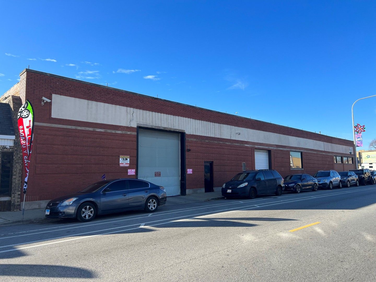 4536 Elston Avenue — Chicago, IL 60630