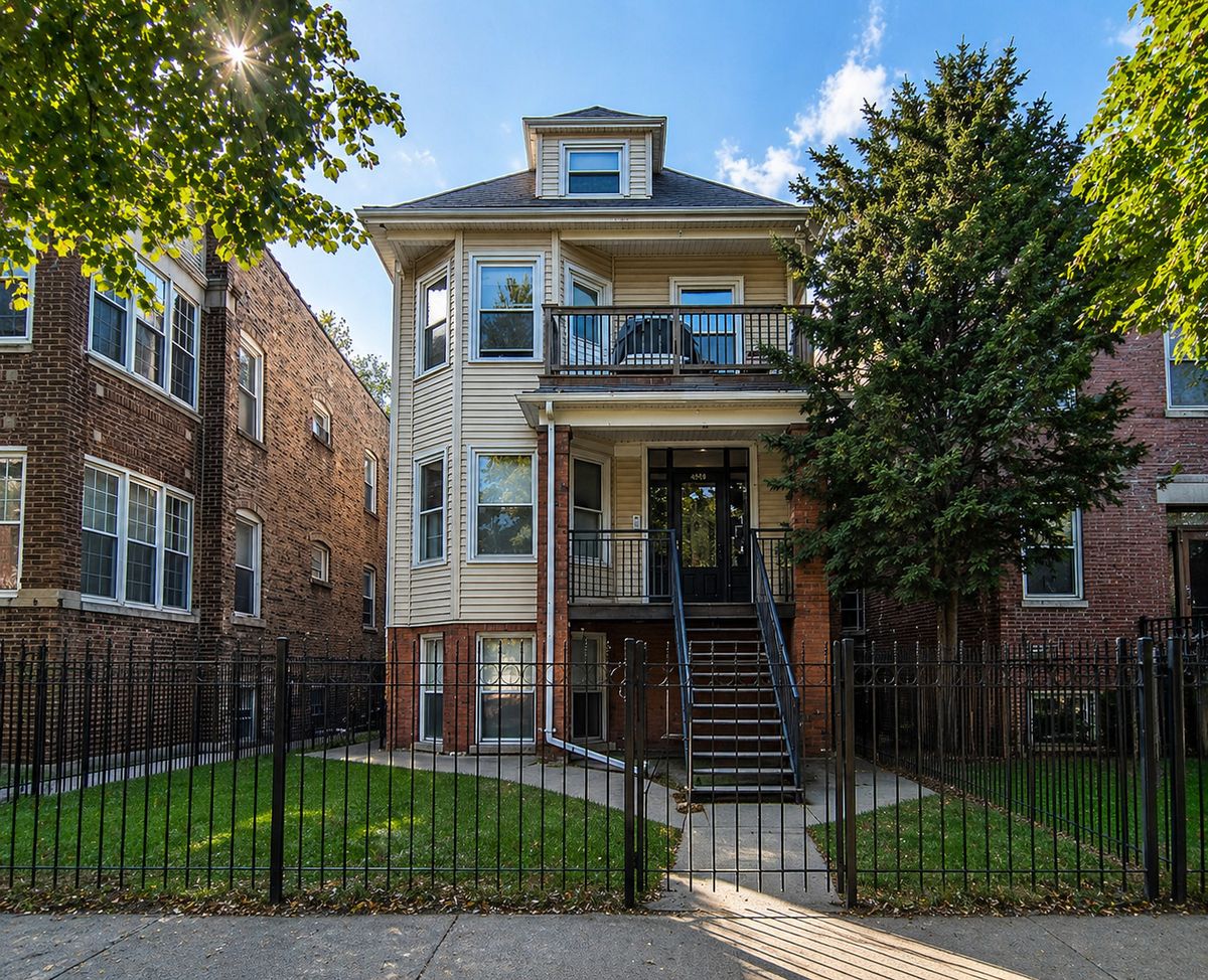 4948 Winchester Avenue, Chicago, IL 60640