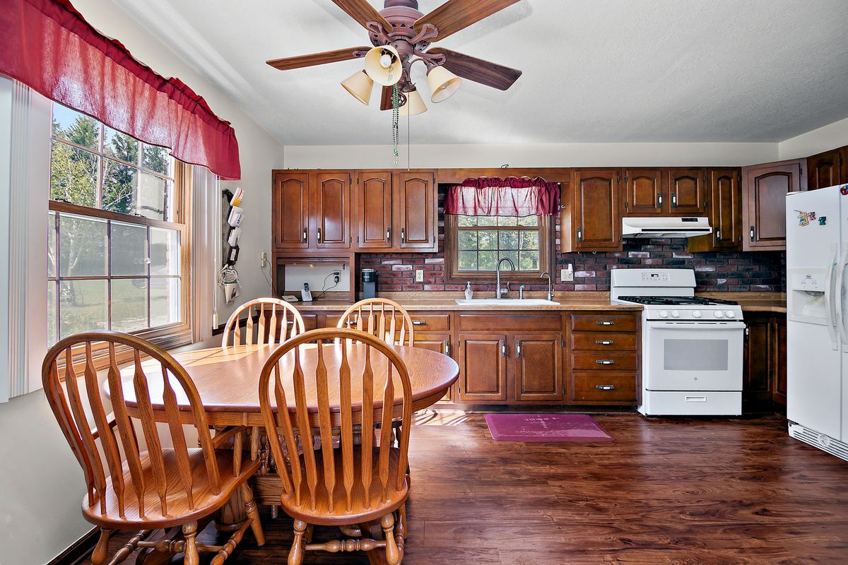 6563 A-B RTE 45/52 Highway, Chebanse, IL 60922