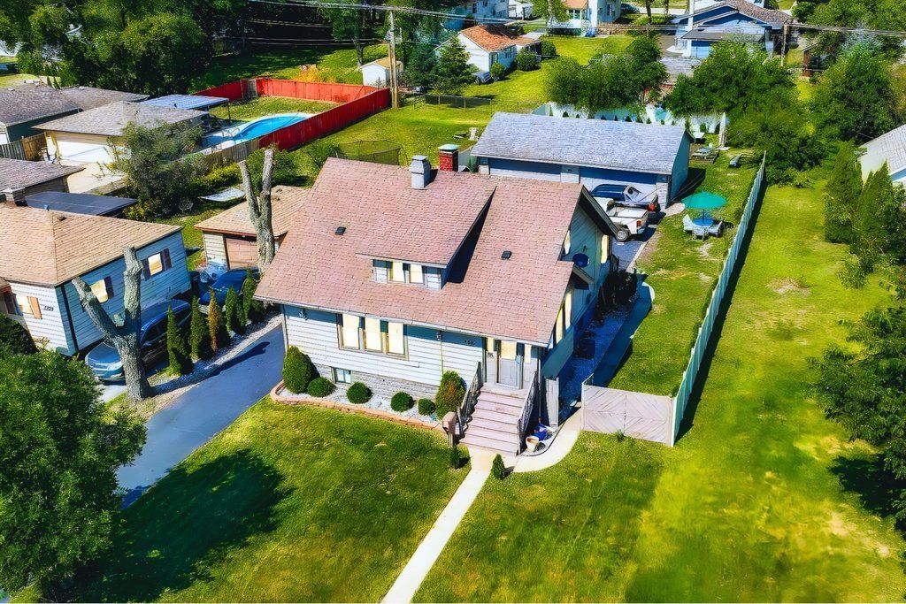 2616 Ridge Road, Lansing, IL 60438