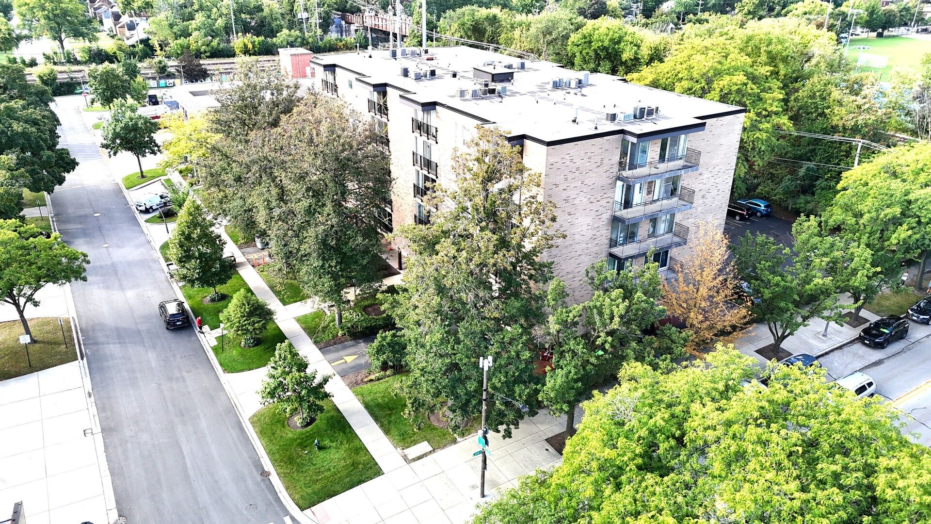424 Park Avenue #206 — River Forest, IL 60305