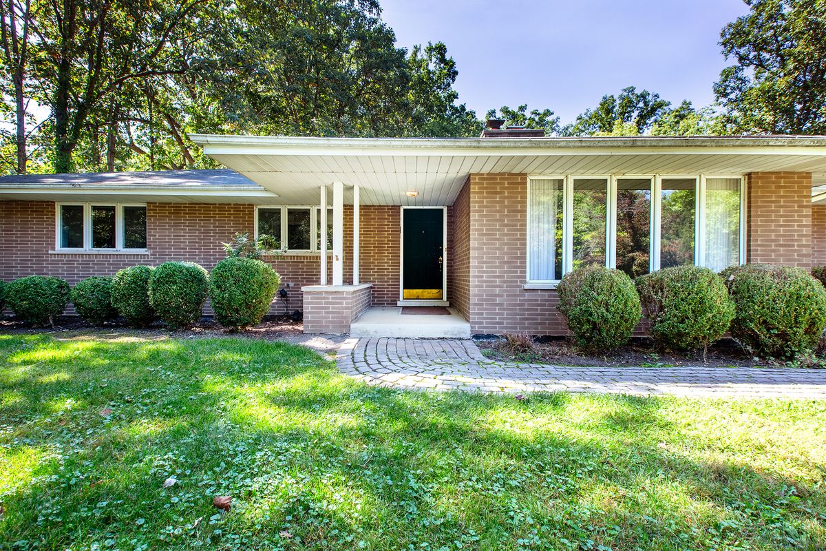 24016 Walden Lane, Crete, IL 60417