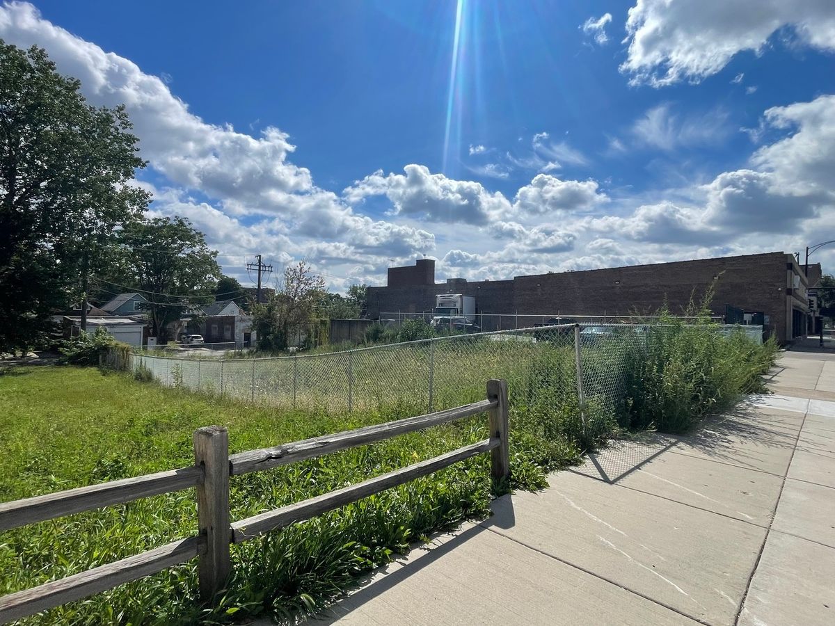 11241 Michigan Avenue, Chicago, IL 60628