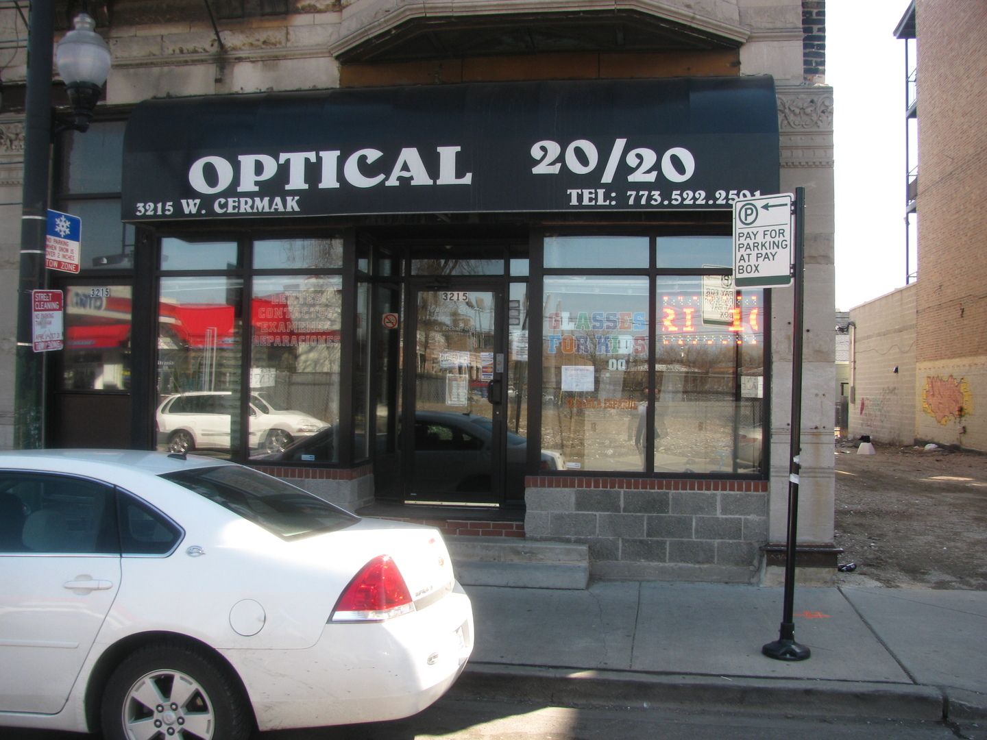 3215 W CERMAK Road — Chicago, IL 60623