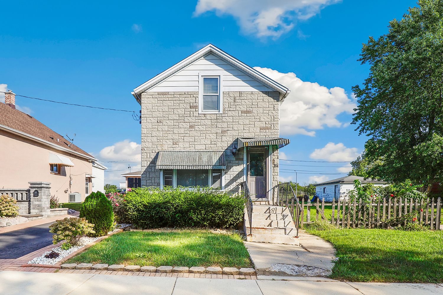331 E 22nd Street — Chicago Heights, IL 60411
