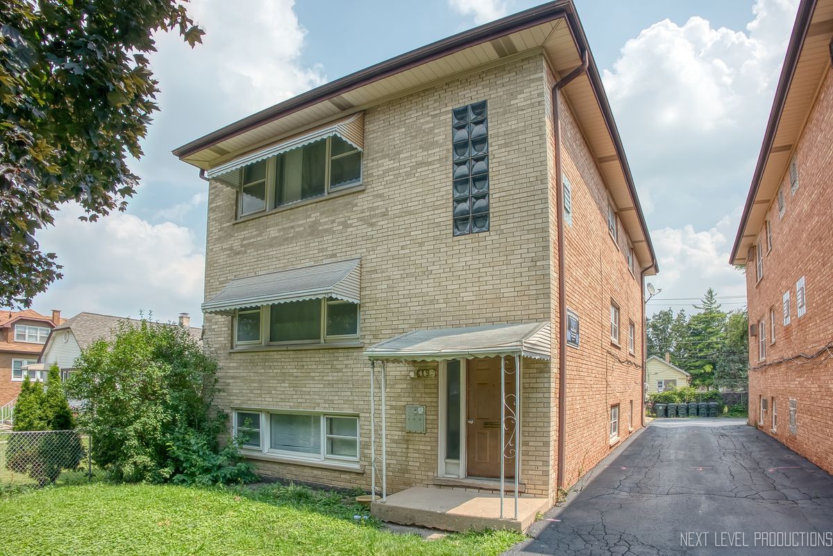 1619 35th Avenue, Melrose Park, IL 60160