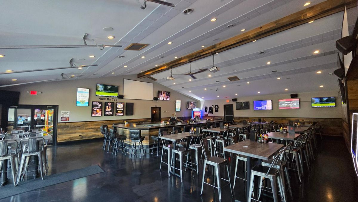 999 Confidential Drive, McHenry, IL 60050