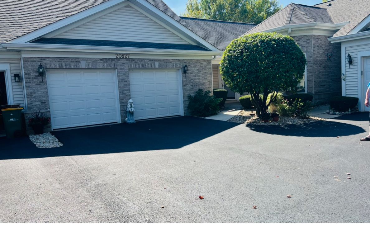 20827 HONEYSUCKLE Court — Plainfield, IL 60544
