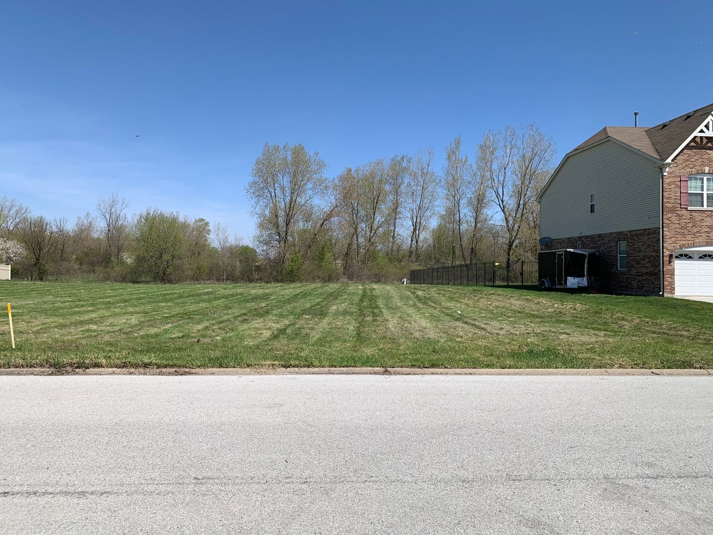 2124 Nichols Drive — Lynwood, IL 60411