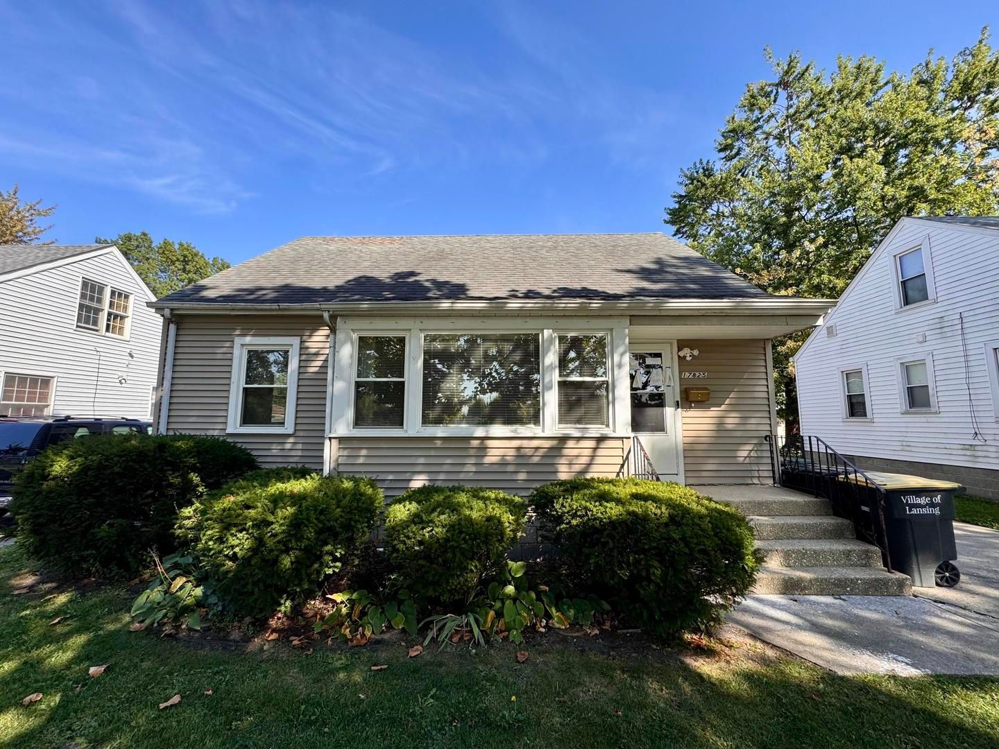 17825 Oakley Avenue — Lansing, IL 60438