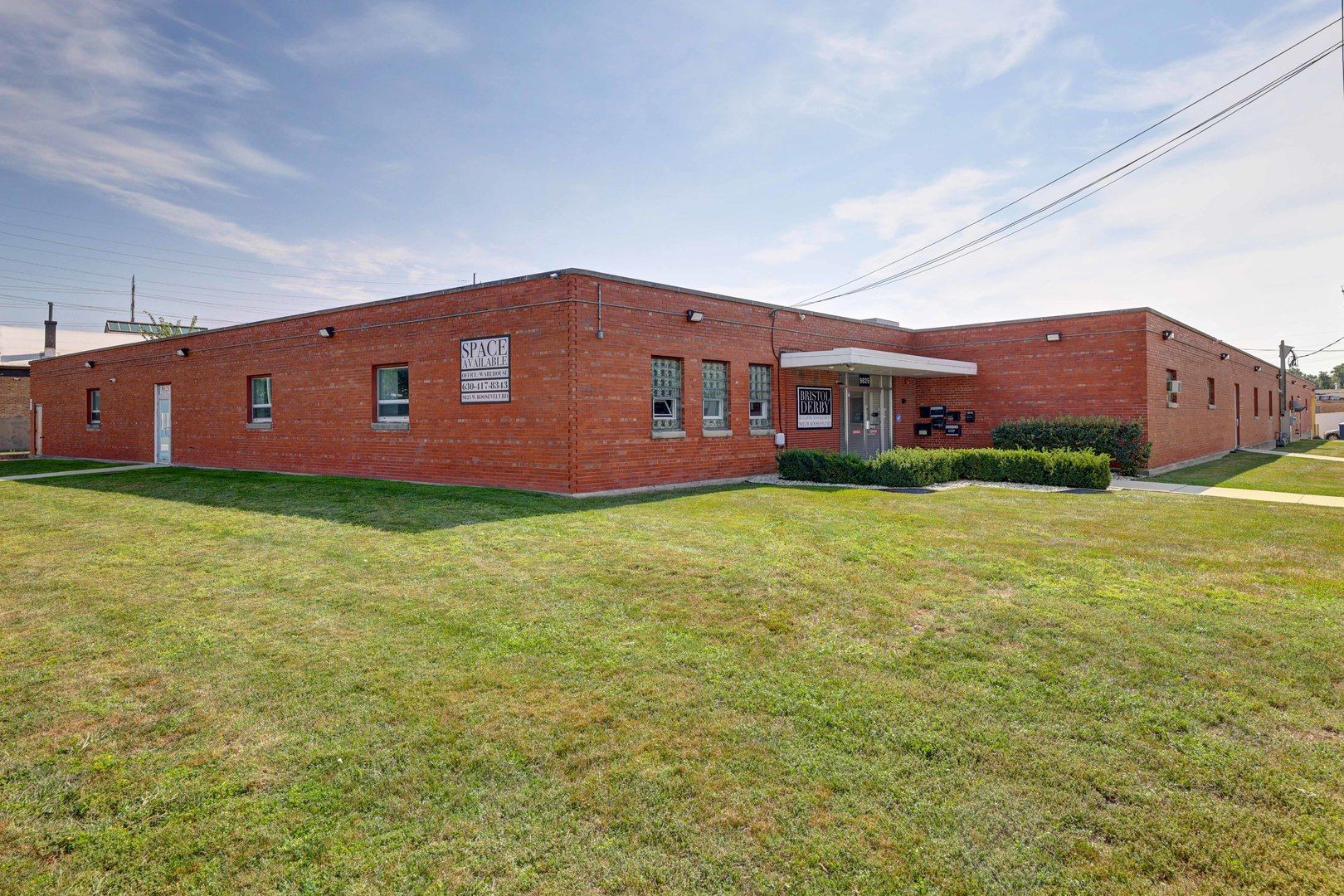 9825 W Roosevelt Road #110 — Westchester, IL 60154