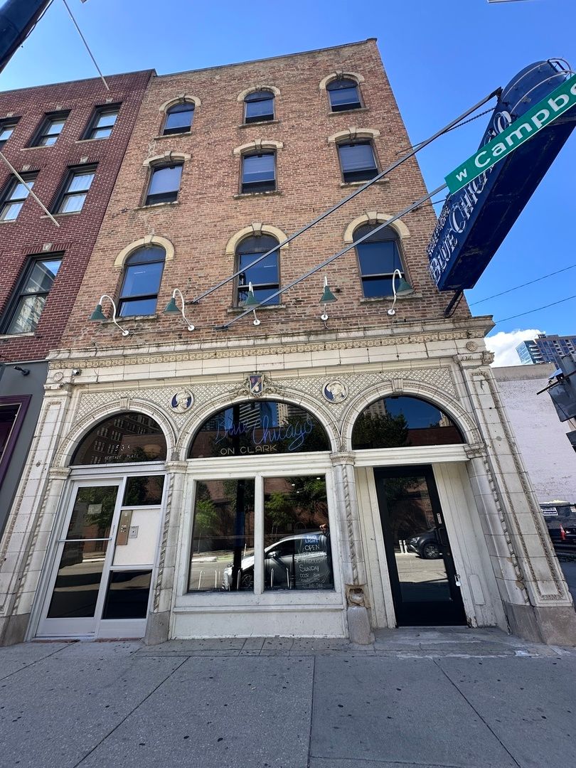 536 Clark Street, Chicago, IL 60654