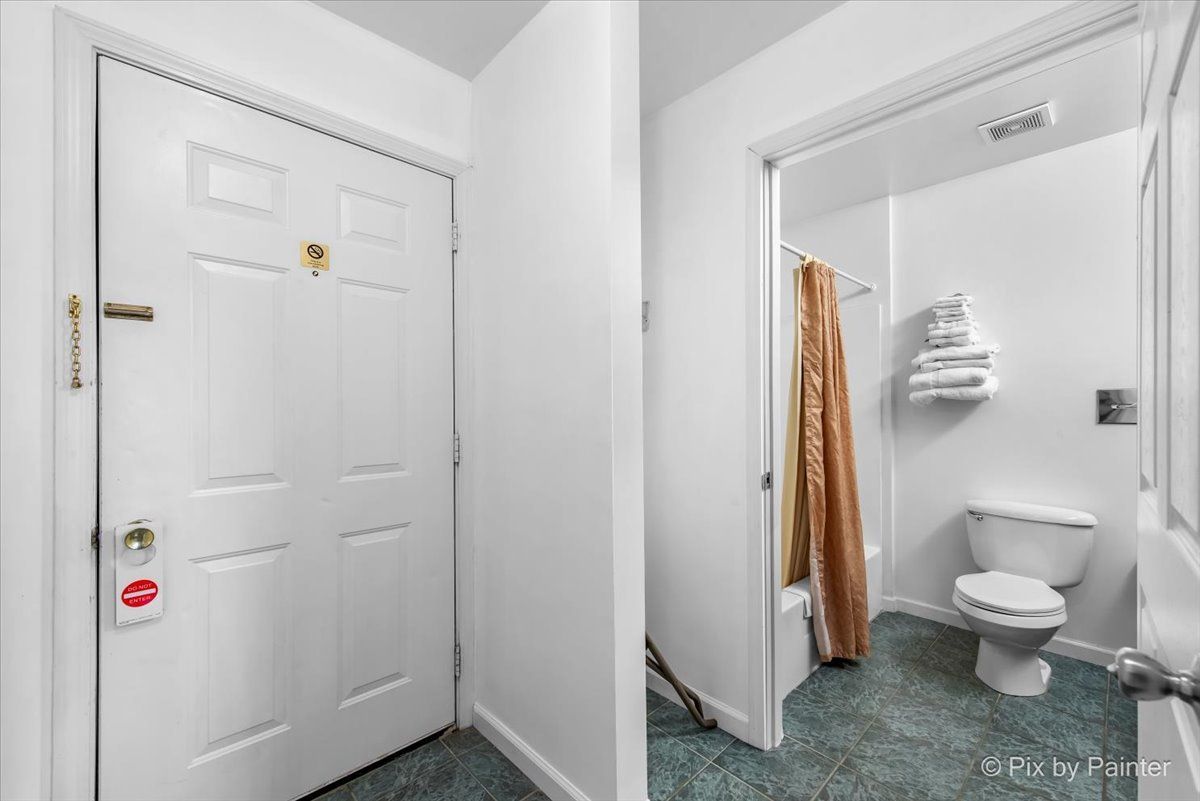 21-78 Lake Carroll Boulevard, Lanark, IL 61046