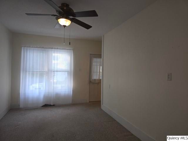 405 E Main, Laharp(*), IL 61450