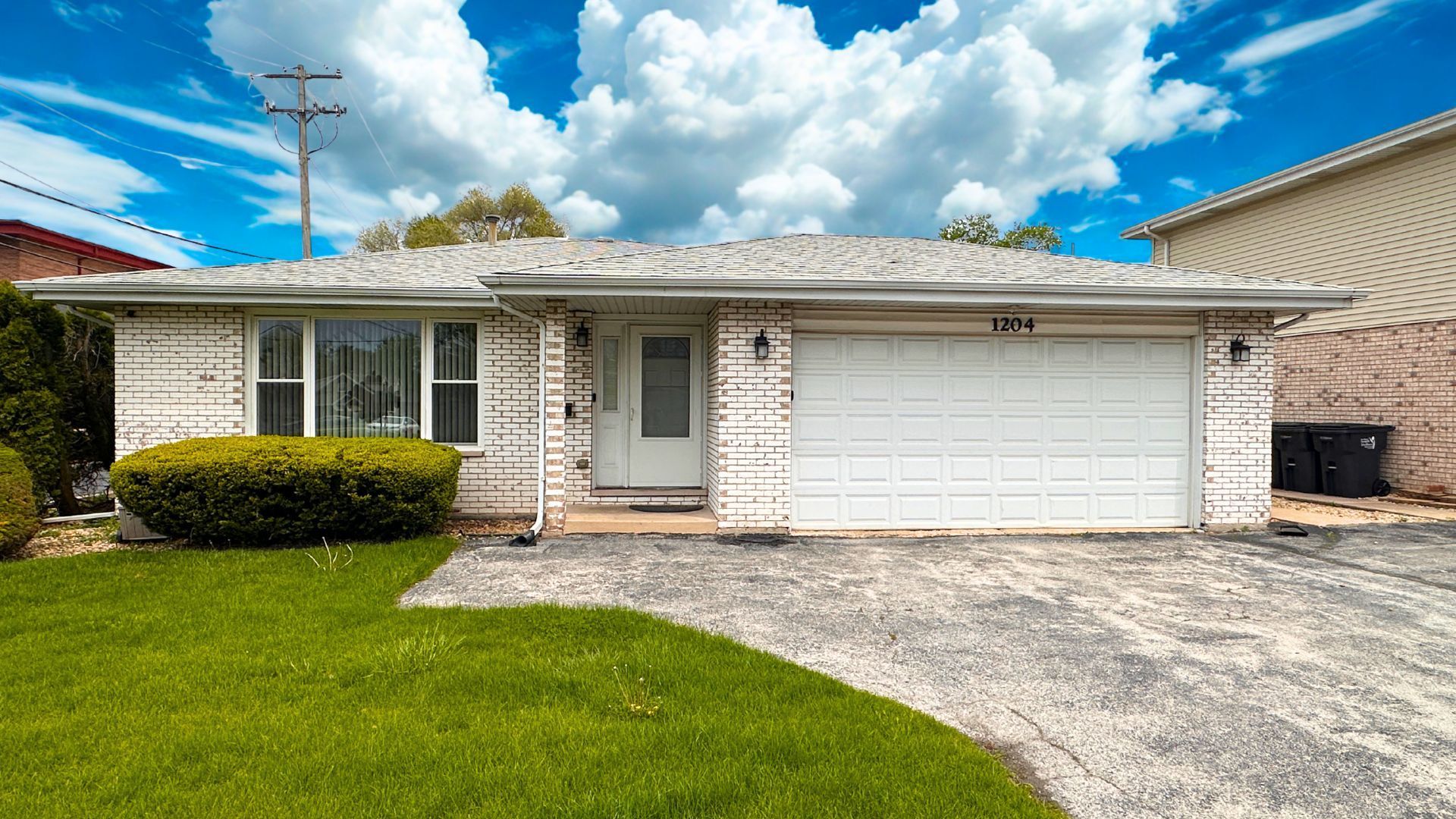 1204 E 154th Street — South Holland, IL 60473