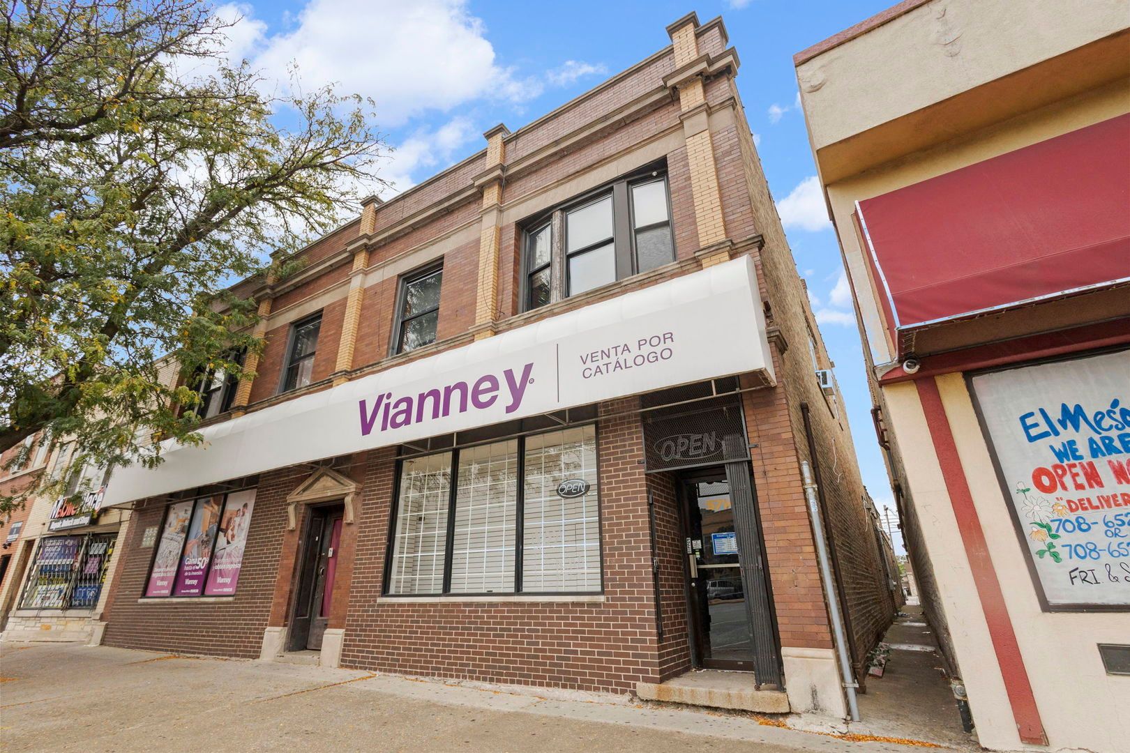 5714 W Cermak Road — Cicero, IL 60804