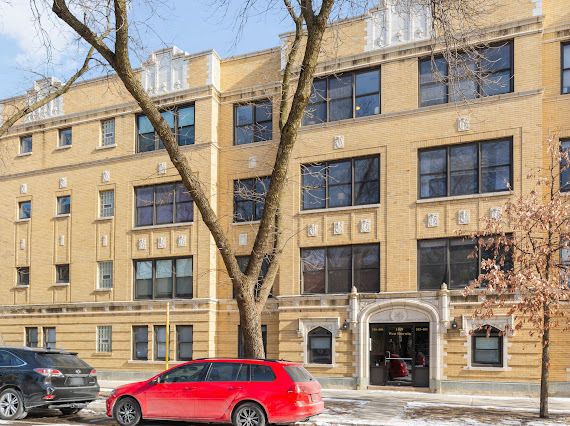 1549 Sherwin Avenue, Chicago, IL 60626