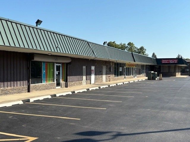 8517 S 88th Avenue — Justice, IL 60458
