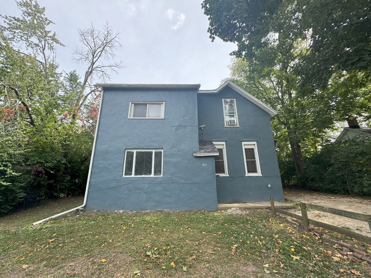 202 Grove Street, Urbana, IL 61802