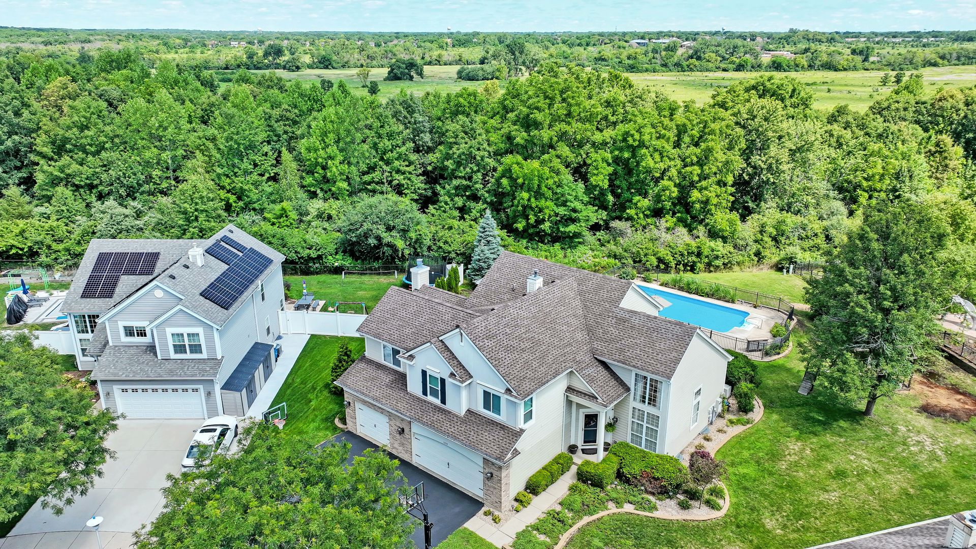 1354 Branden Court — Bartlett, IL 60103