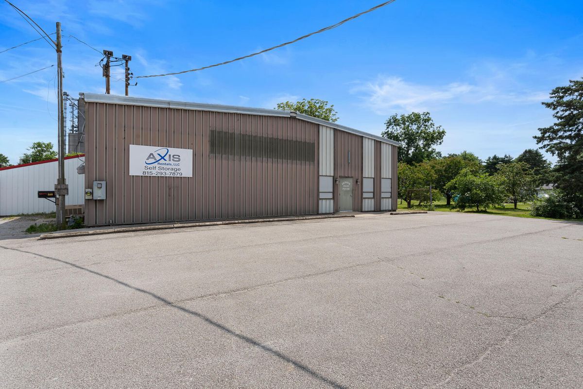 307 E 2nd Street, Homer, IL 61849