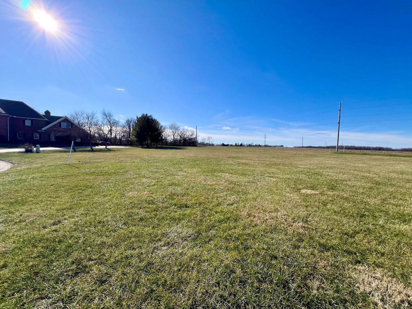 23 Cambridge — Mattoon, IL 61938